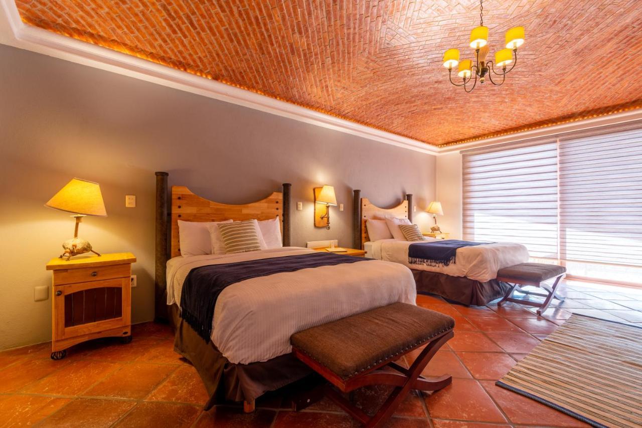Camino De Vinos Hotel