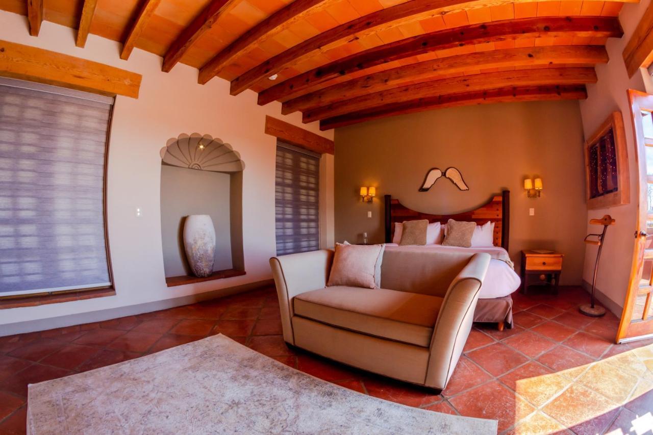 Camino De Vinos Hotel